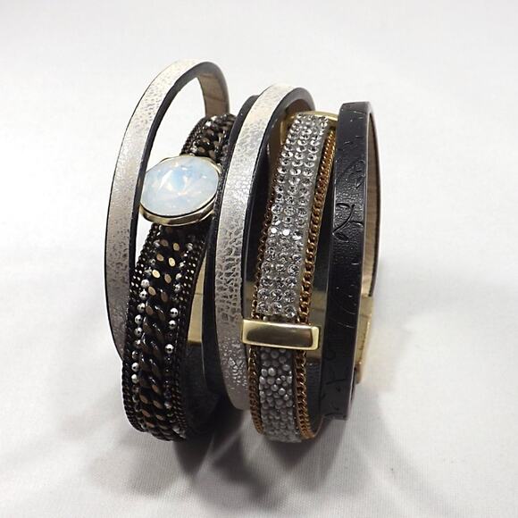 Black & Gold Leather Rhinestones Magnetic Bracelet, 7 1/2 Inch, Distressed Clasp - Picture 6 of 8